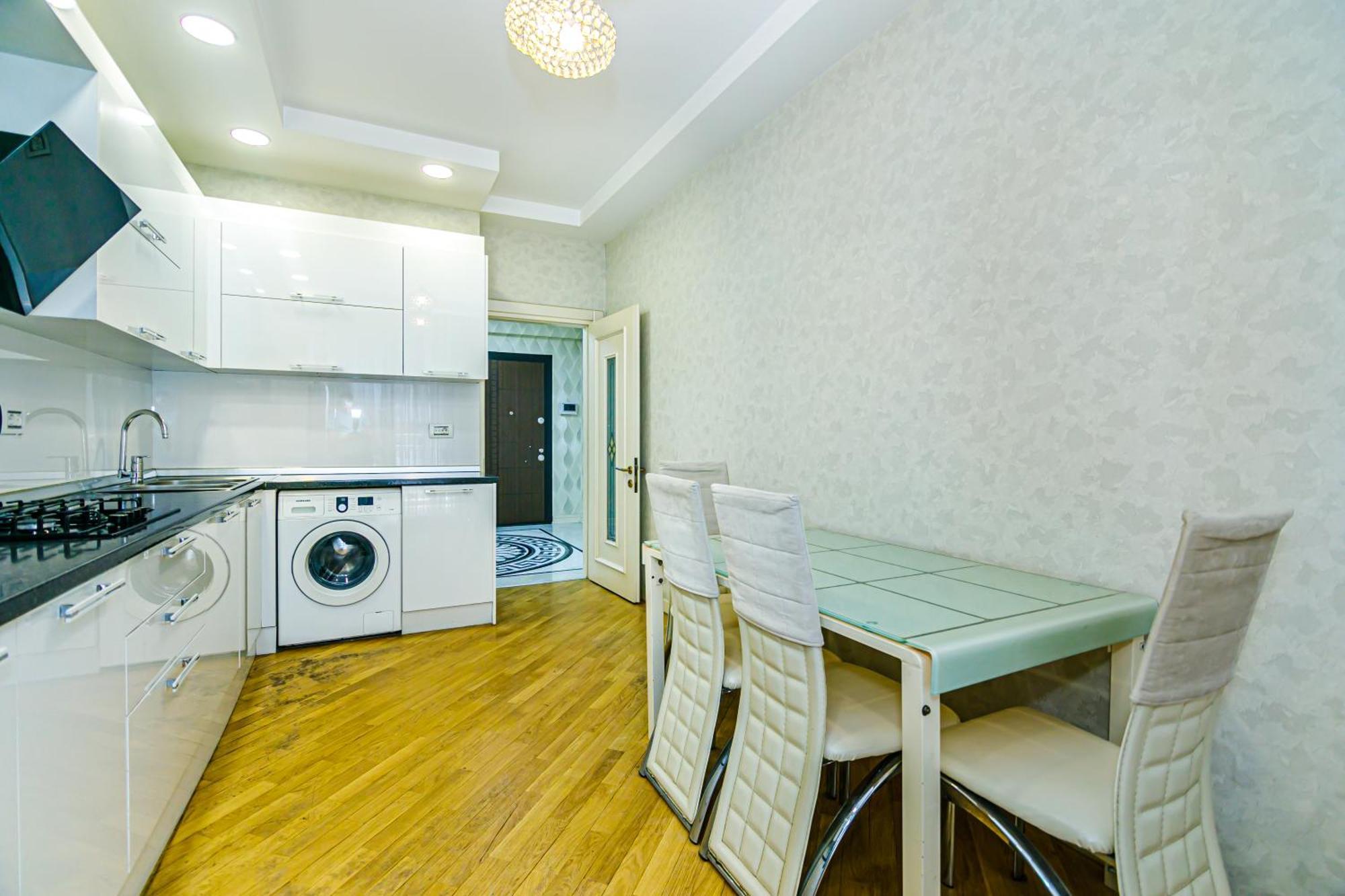 Park Azure Vip Apartment By Baku Housing エクステリア 写真